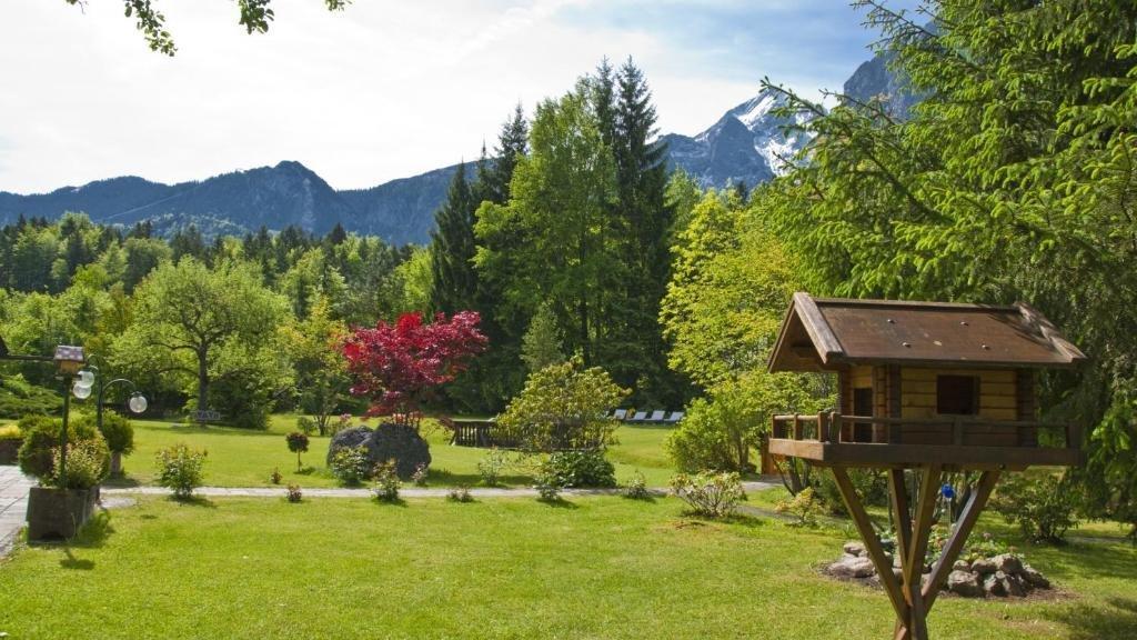 Отель Alpenhof Грайнау Экстерьер фото